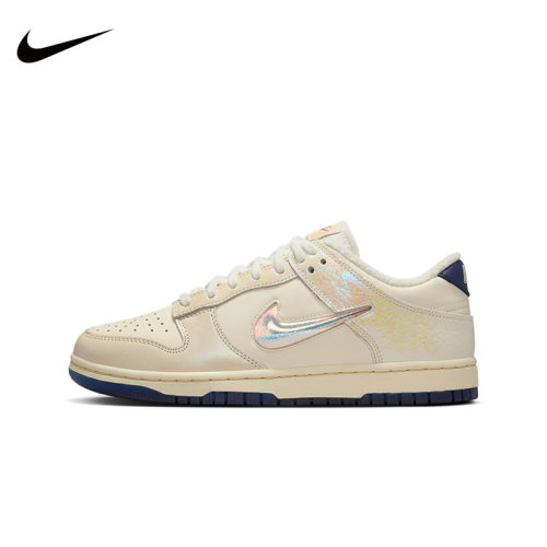 Nike耐克DUNKLOW女子低帮板鞋