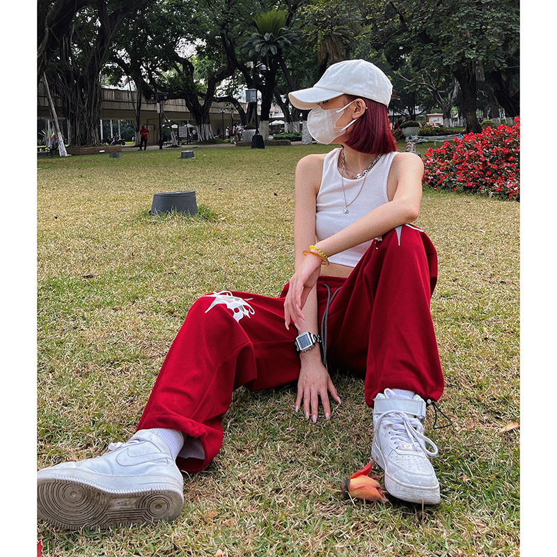 红色运动抽绳裤女夏爵士舞跳舞练功服嘻哈时尚高腰ins潮百搭女裤