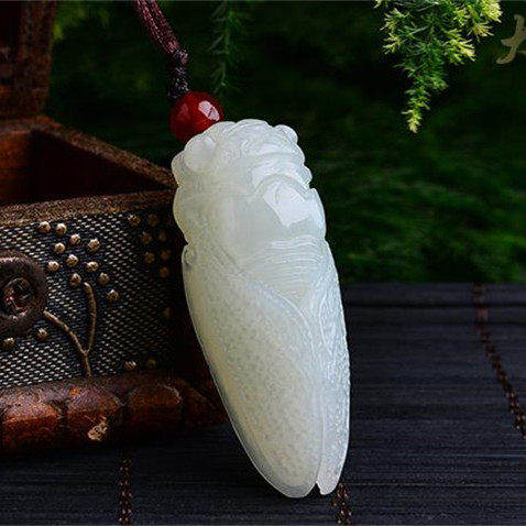 新疆和田玉羊脂玉一鸣惊人玉蝉吊坠玉石籽料知了吊坠挂件事业有成