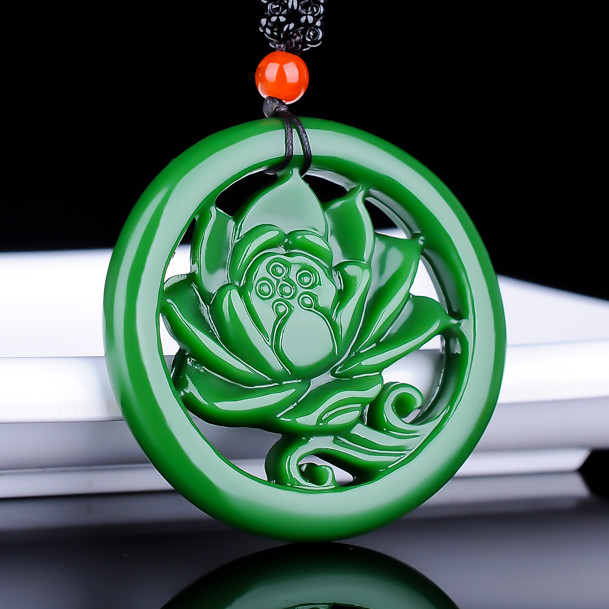 天然新疆和田玉碧玉莲花吊坠女款菠菜绿碧玉雪莲花挂件项链毛衣链