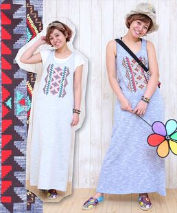 titicaca长款小毛圈圈印绣花背心连衣裙