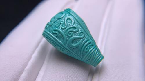 湖北十堰天然原矿高瓷无优化绿松石精品六字箴言三通佛头文玩配饰