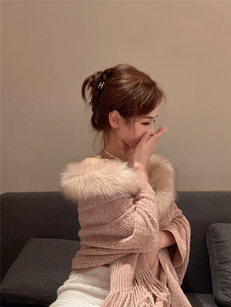 小香风气质名媛粉色环保皮草披肩开衫外套女秋冬保暖流苏针织围巾