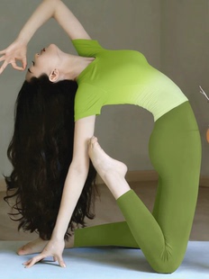两件套价！瑜伽服套装女绝美渐变可外穿修身运动上衣健身短袖长裤