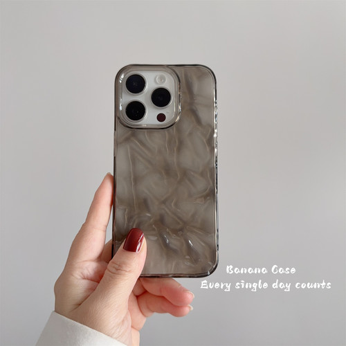 高级感复古透黑褶皱防摔手机壳