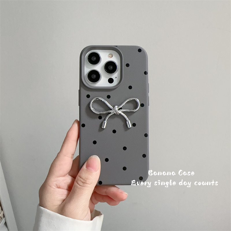 BananaCase小众ins高级灰波点立体蝴蝶结适用苹果15promax手机壳iPhone14pro新款13全包边防摔12保护套16软壳