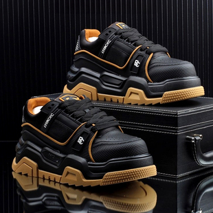 板鞋男款冬季2025新款潮牌高级感厚底老爹鞋爆款增高巨好看潮鞋子