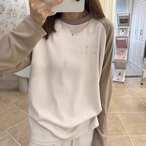 秋冬哺乳衣外出喂奶蓄热德绒磨毛T恤ins明线刺绣打底内搭上衣