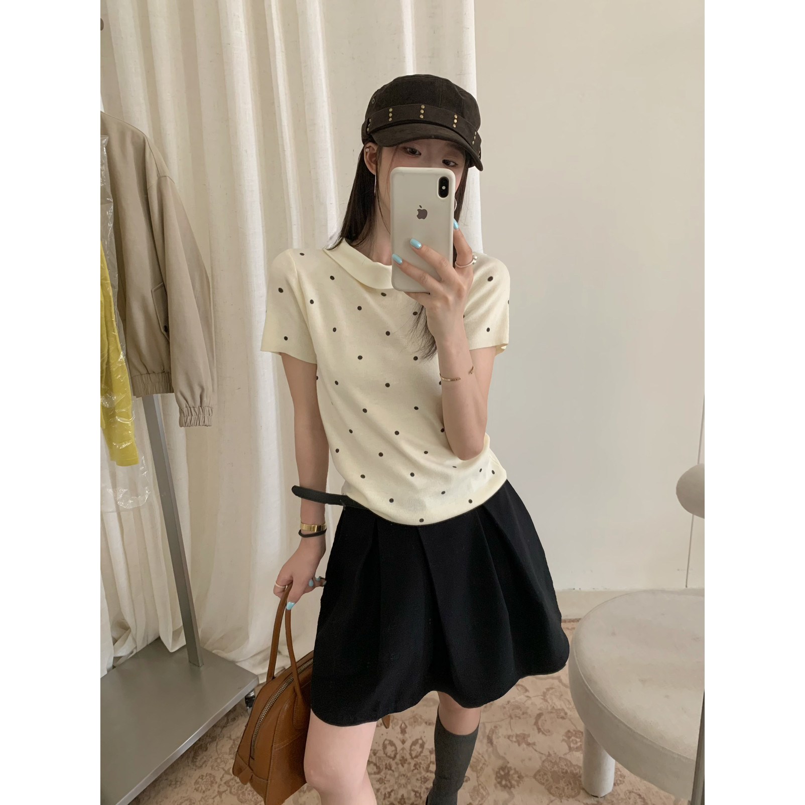 翻领娃娃领小波点针织衫