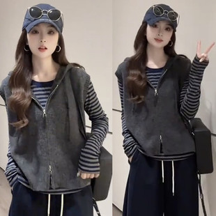 慵懒风宽松百搭圆领条纹T恤双拉链头叠穿连帽针织马甲背心外套女