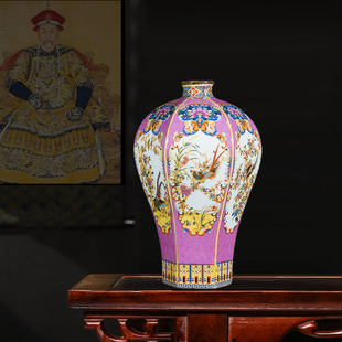 景德镇陶瓷花瓶摆件仿古手绘珐琅彩粉彩瓷六方红梅瓶礼品古典家