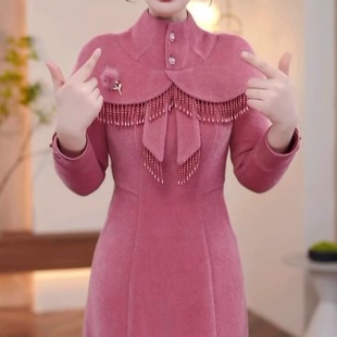 高档贵妃绒加厚礼服裙2025年冬季新款时尚洋气减龄显瘦中长连衣裙