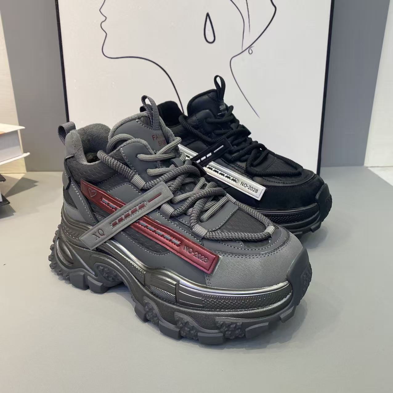 2025秋冬新款女款真皮厚底加棉老爹鞋松糕底时尚百搭休闲女鞋