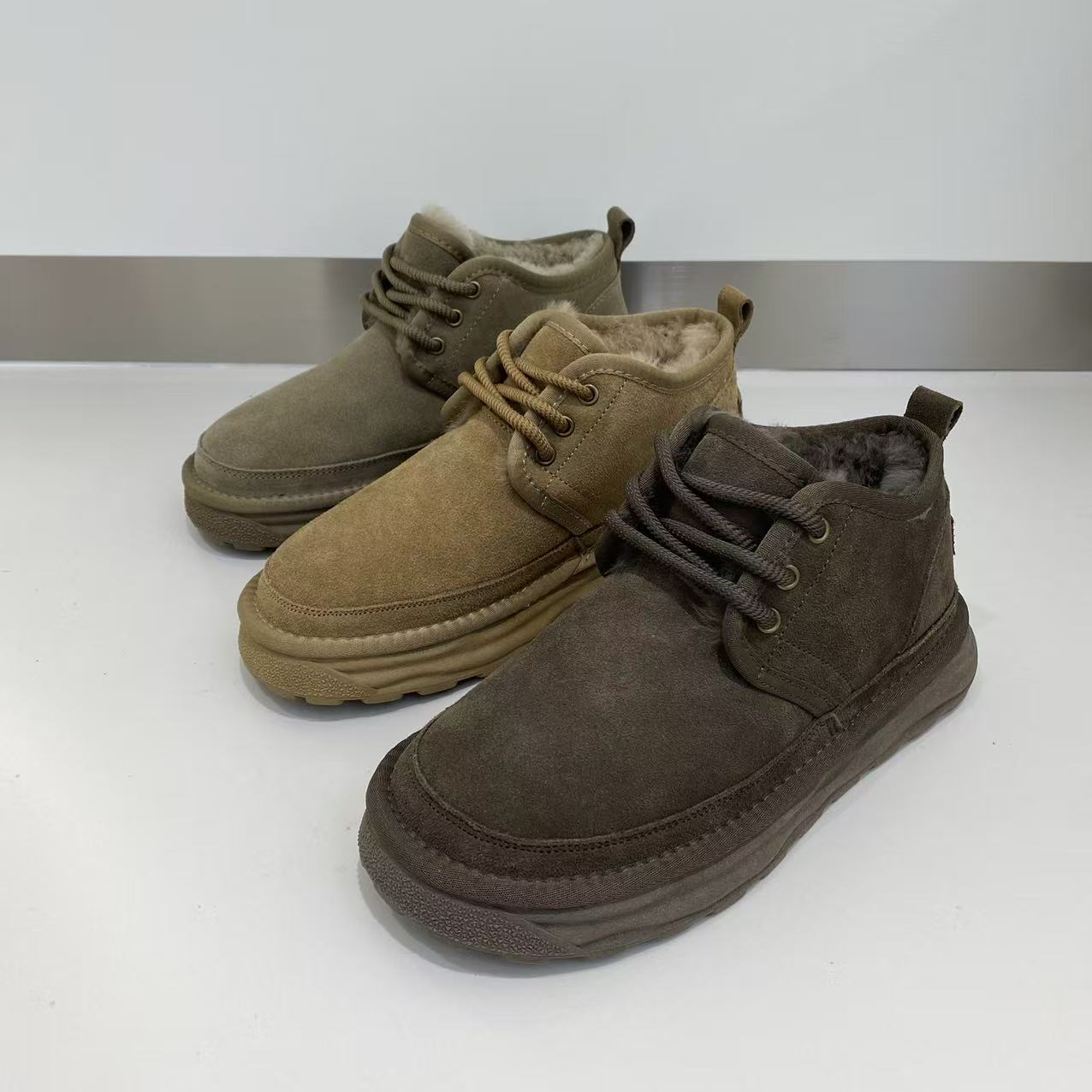 冬季新款男款磨砂牛皮加棉雪地鞋平底系带保暖防滑底男款雪地鞋