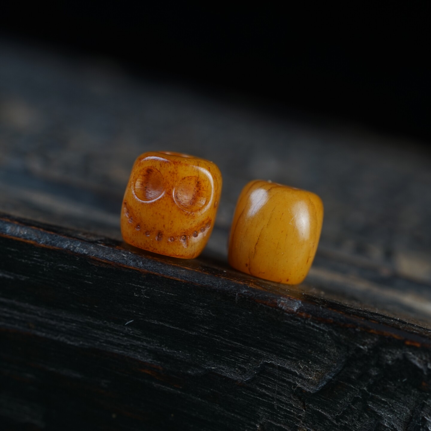 8mm精工雕刻尸陀林主骨头配珠西藏油润牦牛骨雕阿呆散珠隔珠配珠