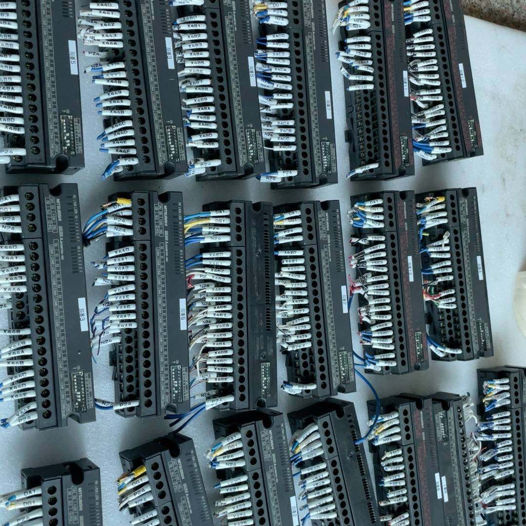 议价-三菱CC-Link远程模块AJ65SBTB3-16D还有AJ