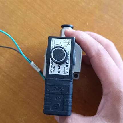 议价-日本SMC原装VT317电磁阀，拆机品，功能完