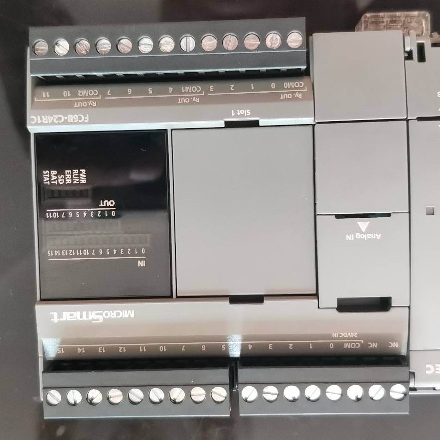 议价-IDEC和泉控住器PLC，FC6B—24R1C，原装正品