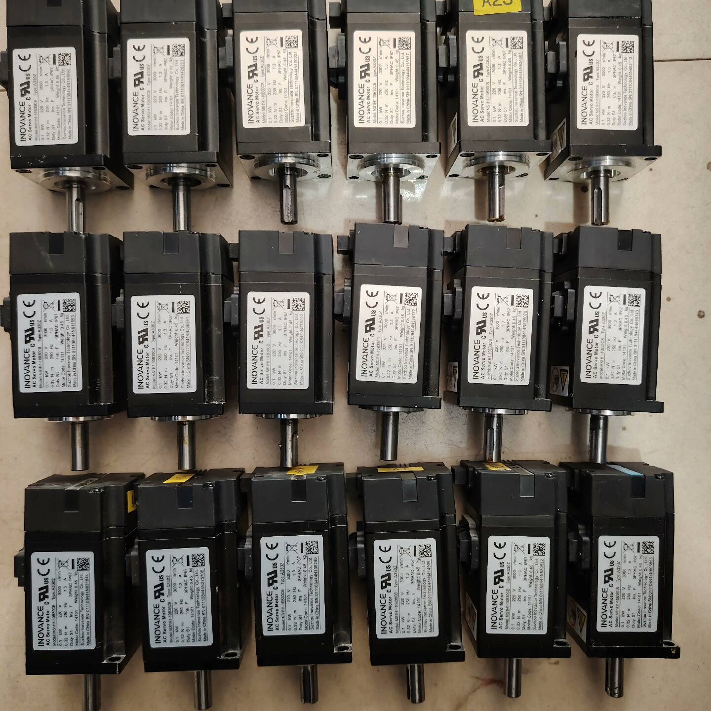 议价-汇川100W伺服电机，MS1H1一10B30CB一A330Z