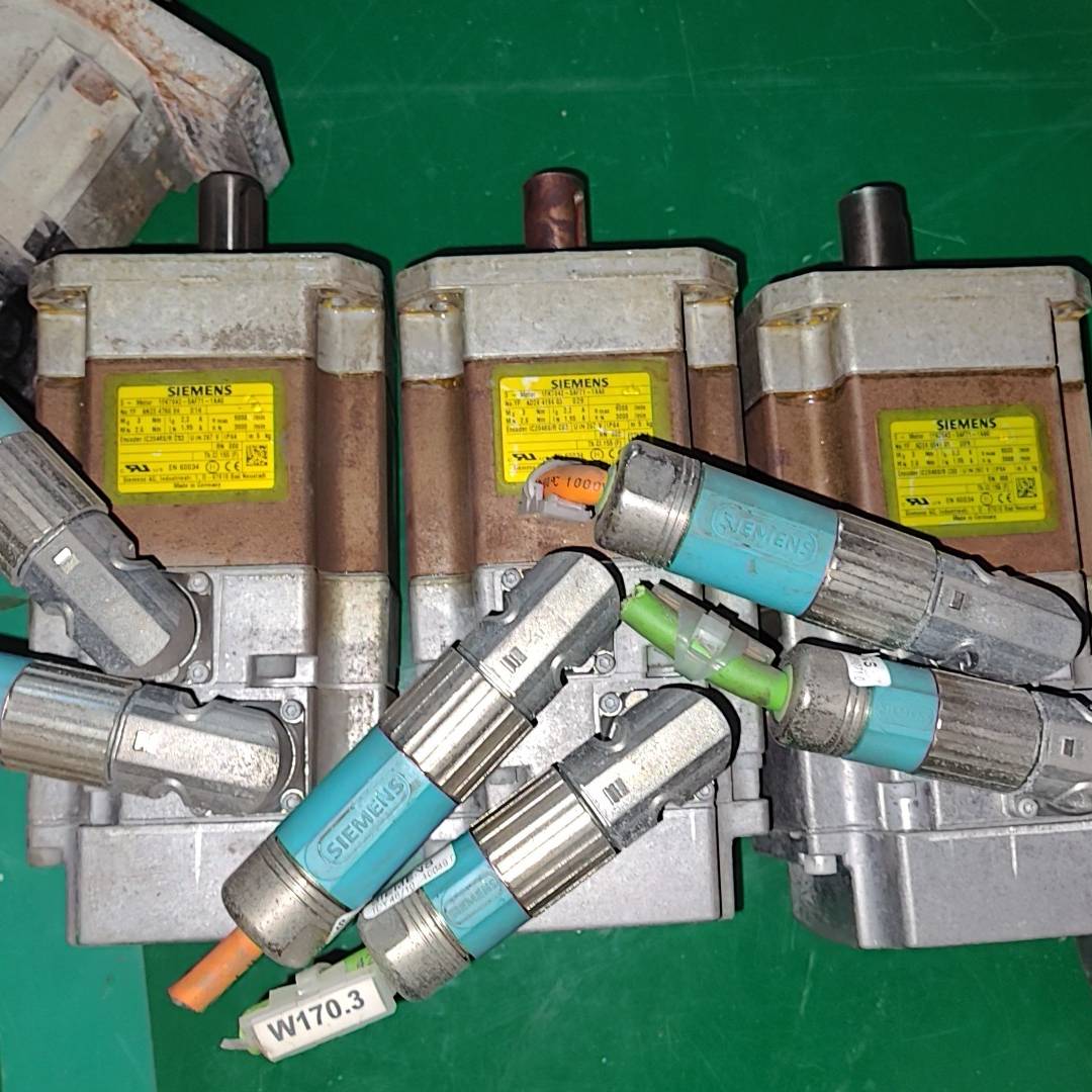 议价-西门子伺服电机，型号1FK7042-5AF71-1AA0，