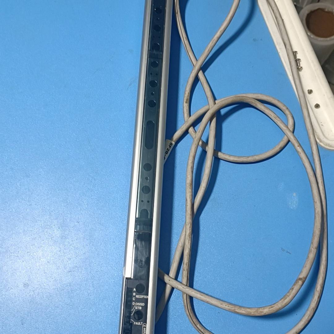 议价-SUNX光幕传感器SF2B-H28-N  D只有接收端