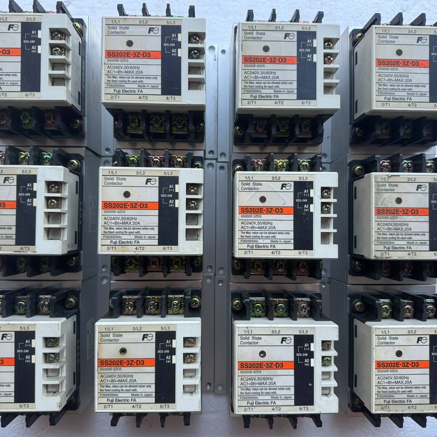 议价-原装正品富士固态继电器SS202E-3Z-D3 ，拆