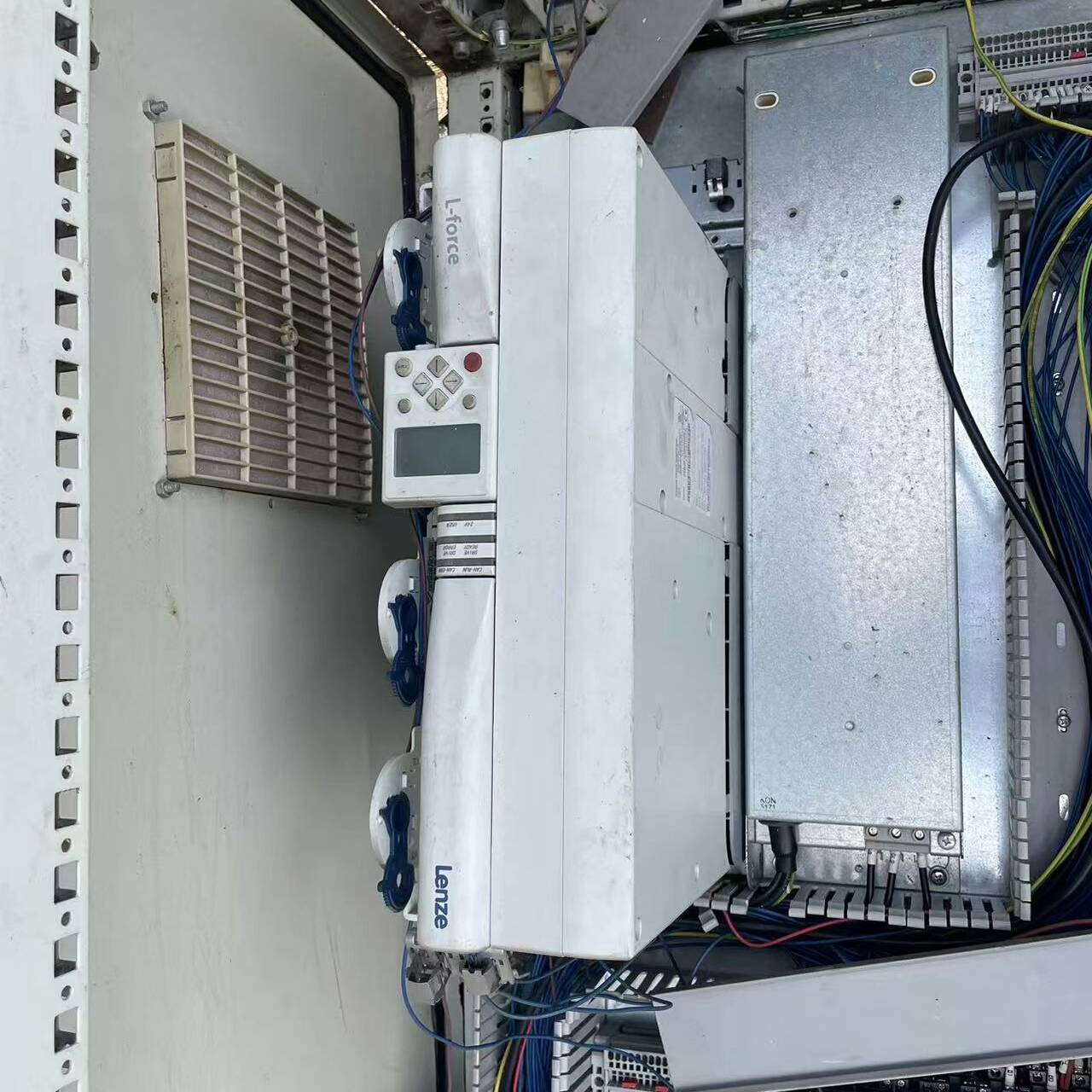 议价-伦茨9400驱动器变频器E94ASHE0174