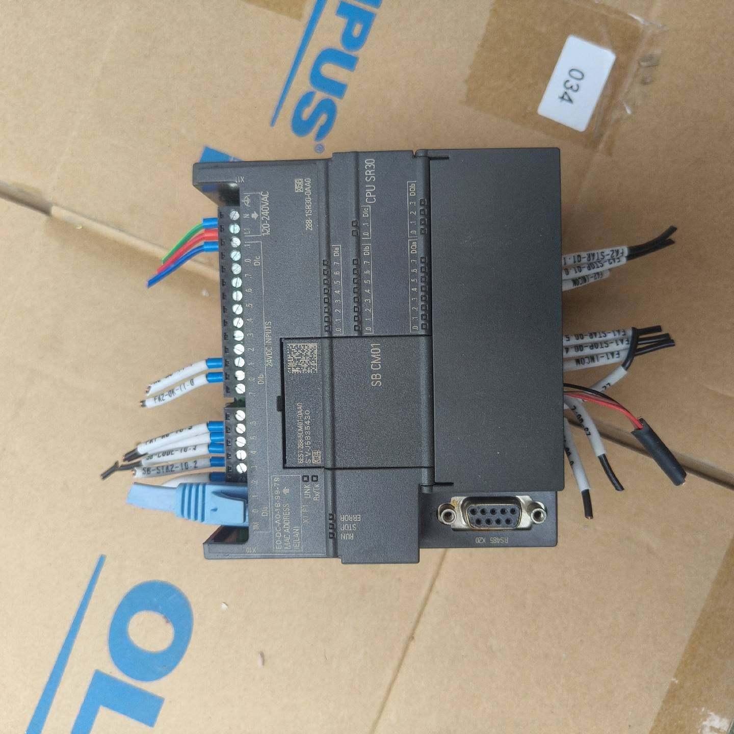 议价-西门子plc 6ES7 288-1SR30-0AA0，成色如