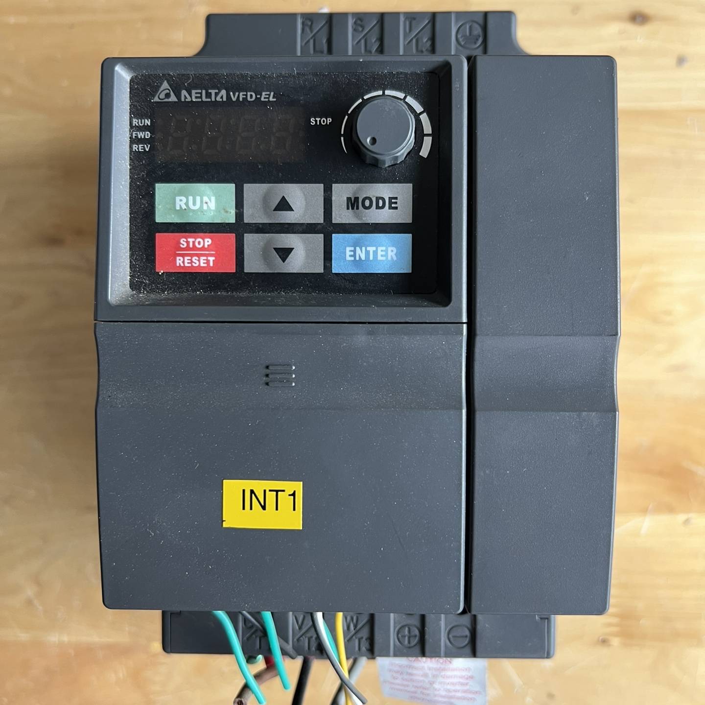 议价-台达变频器VFD015EL21A，220V，1.5KW，二手