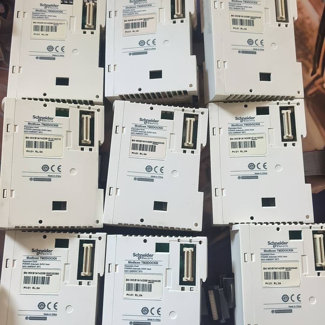 议价-施耐德TM2DOCKN， 外观蛮新的，实物拍摄