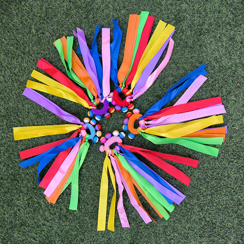 幼儿园表演道具七彩手环