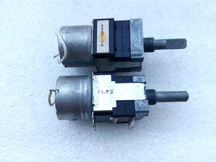 日本ALPS马达电位器A形4联马达音量电位器100K手柄长25MM 8脚4联