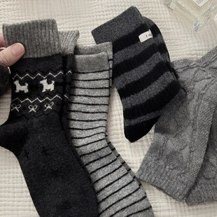费尔岛风羊毛小树袜子女暖冬复古加厚中筒日系秋冬卡通动物堆堆袜