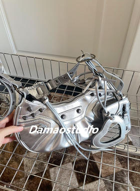 Damaostudio辣妹银色机车潮铆钉流苏月牙腋下包单肩手提斜挎包包