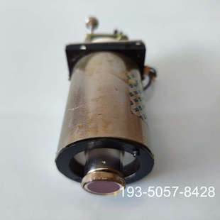 原装正品的 068-13 KE14 里面灯管上写着 YE1544价格详谈