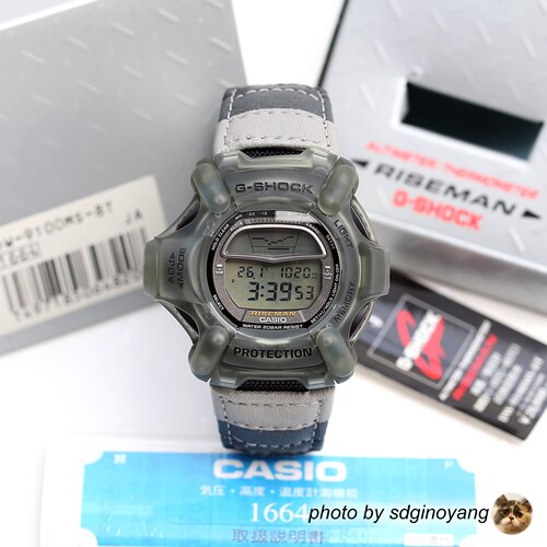 G-SHOCK初代烟熏限定飞人手表