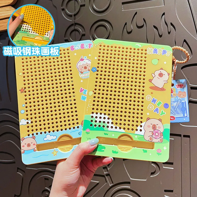 原创大号卡皮巴拉钢珠画板钥匙扣可爱卡通水豚写字板书包挂件