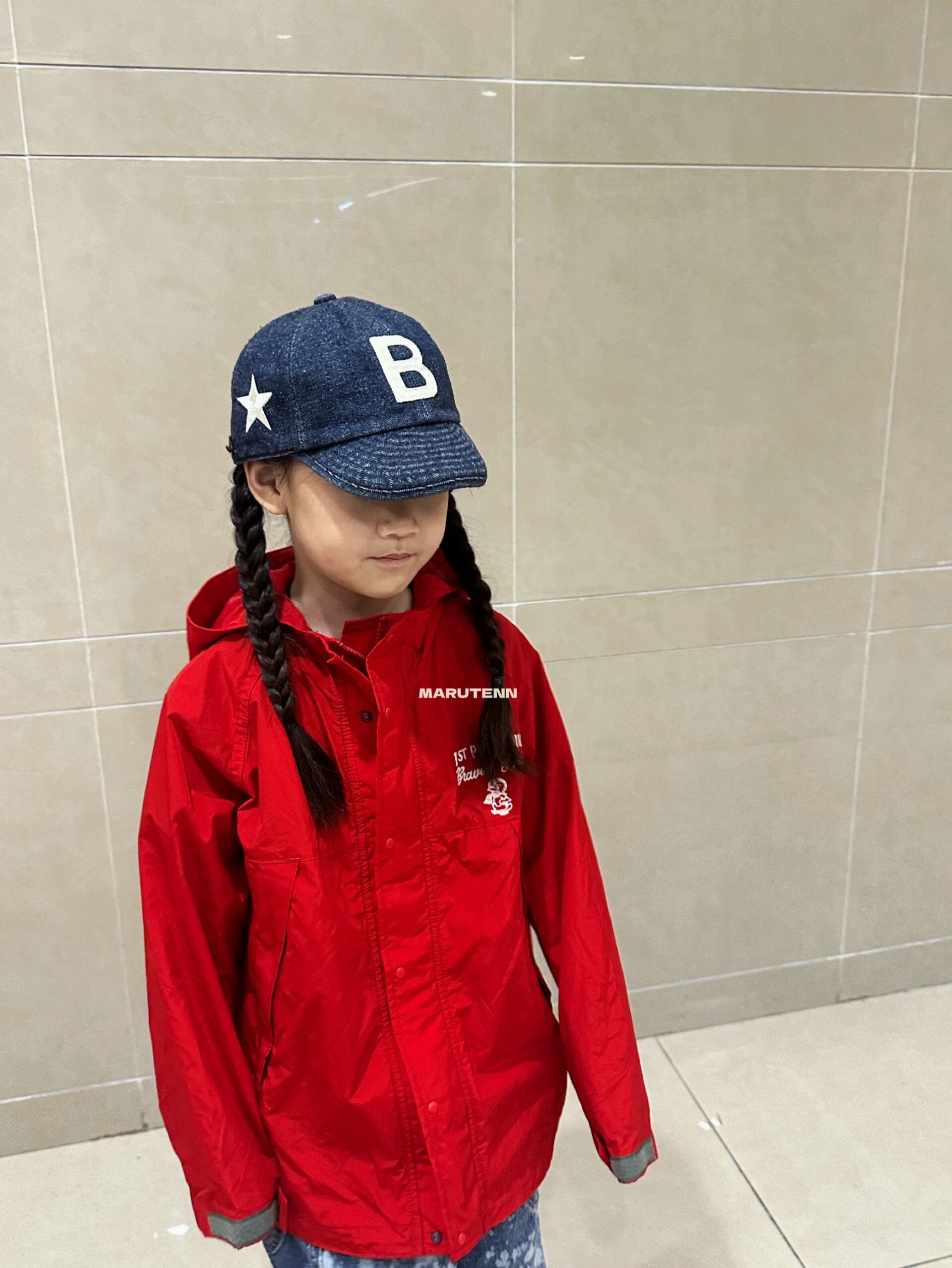 25新品 日系企鹅刺绣防风防雨普通外套