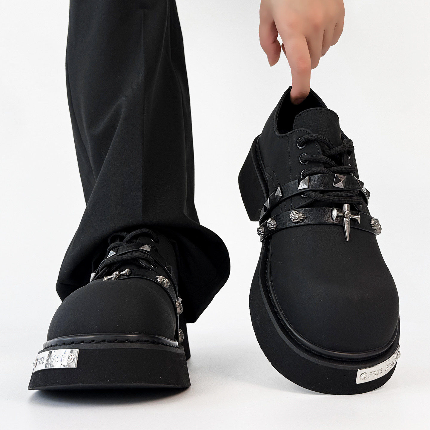 小众朋克风大头皮鞋男哑光cos增高德比鞋亚文化铆钉厚底米奇鞋潮