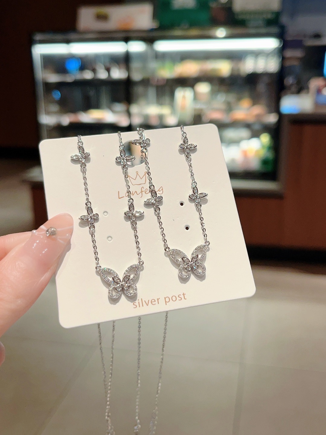 S925银纯银蝴蝶纯银项链不褪色圣诞送礼盒礼袋顺丰10