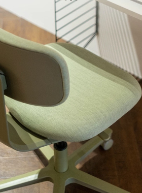 全新官方正品IN SPORT儿童KEEP学习椅UFOU人体工学办公椅矫正坐姿