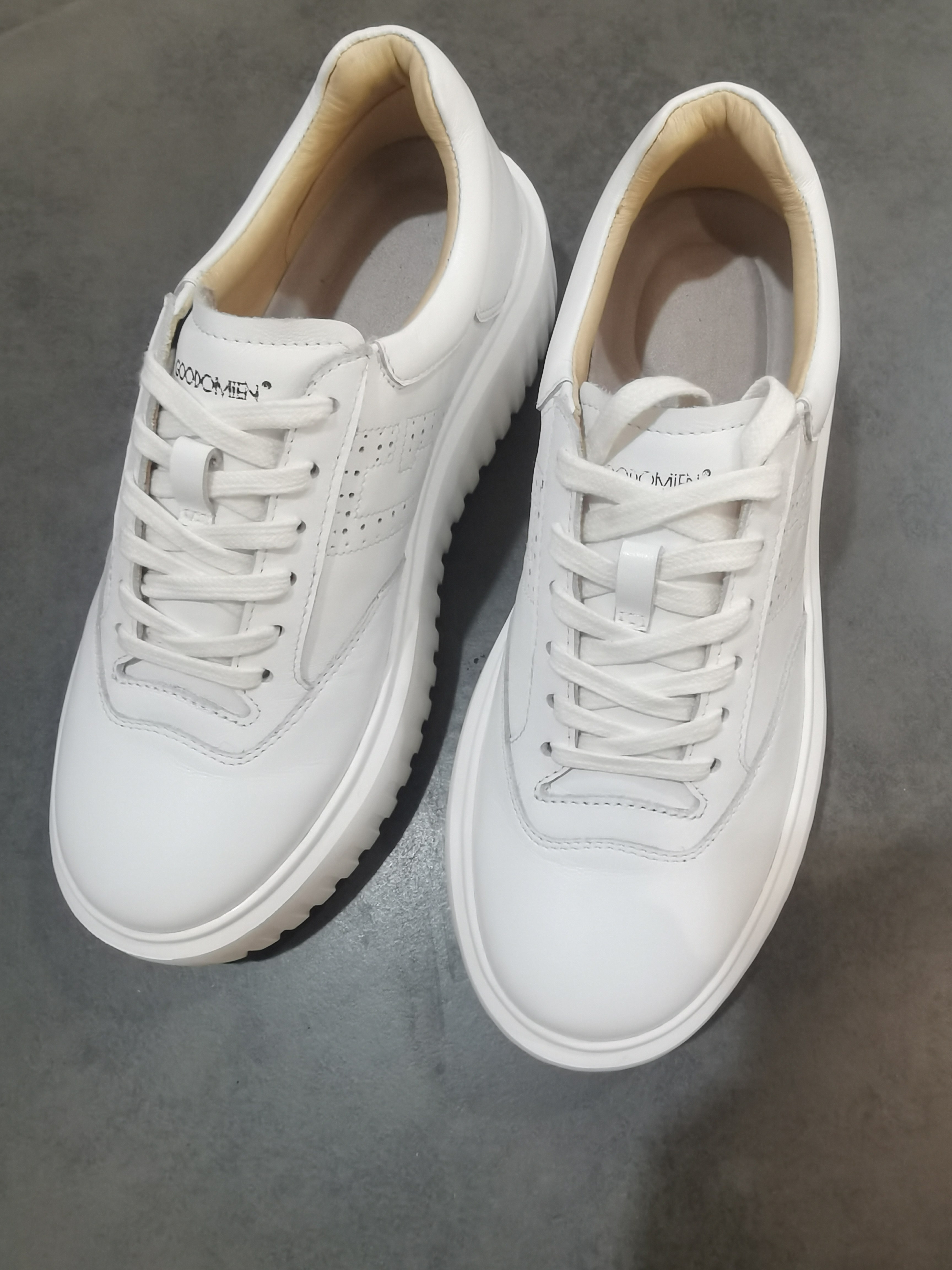手工新品面包~真牛皮厚底5cm增高小白百搭休闲运动巴洛克饼干女鞋