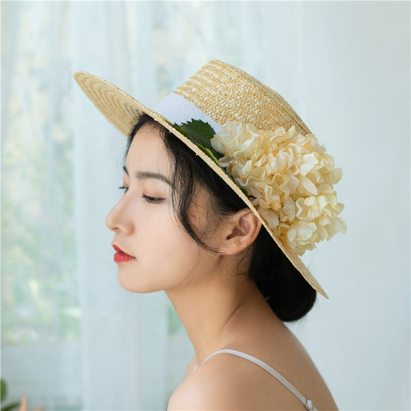 森系女夏手工花朵麦秆草帽大檐遮阳防晒草编帽子海边度假拍照道具