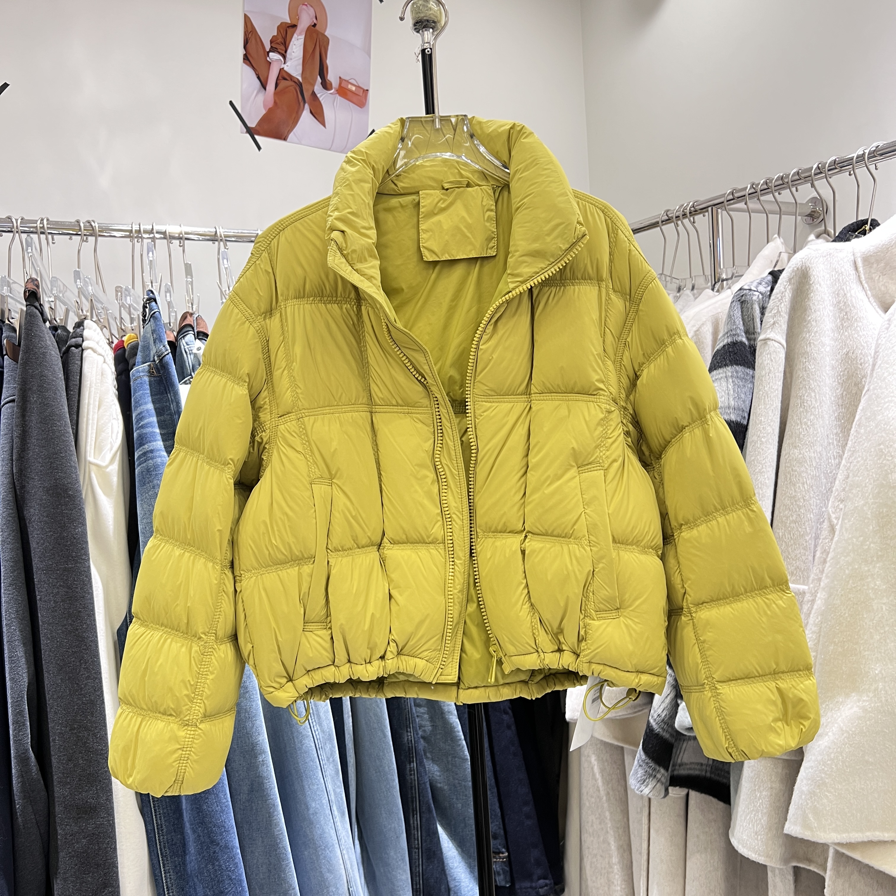 9921羽绒服女轻暖面包服2025冬新款小个子豆腐块白鸭绒短外套90绒