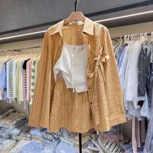 5525 高腰半身裙三件套装 韩系格子蝴蝶结衬衫 针织钩花背心