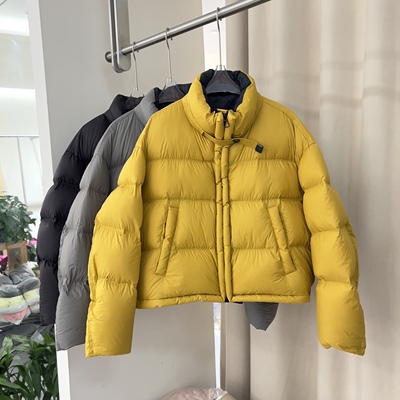 黄色羽绒服宽松短外套2025冬新款加厚立领简约显白面包服外套1515