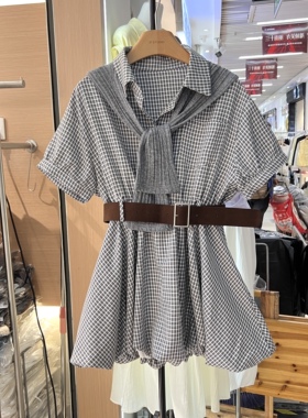 格子连帽披肩衬衫连衣裙女2026夏季新款收掐腰花苞蓬蓬短裙子白色