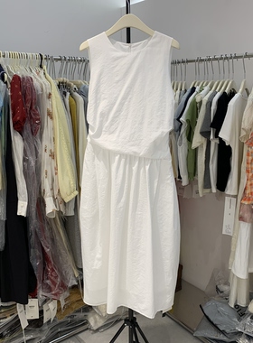 2026夏季新款韩版洋气绑带无袖背心连衣裙女休闲褶皱长裙潮261120