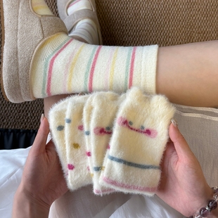 冬季 中筒袜子女保暖粉色水貂绒堆堆 加绒厚可爱毛绒袜ins睡觉穿