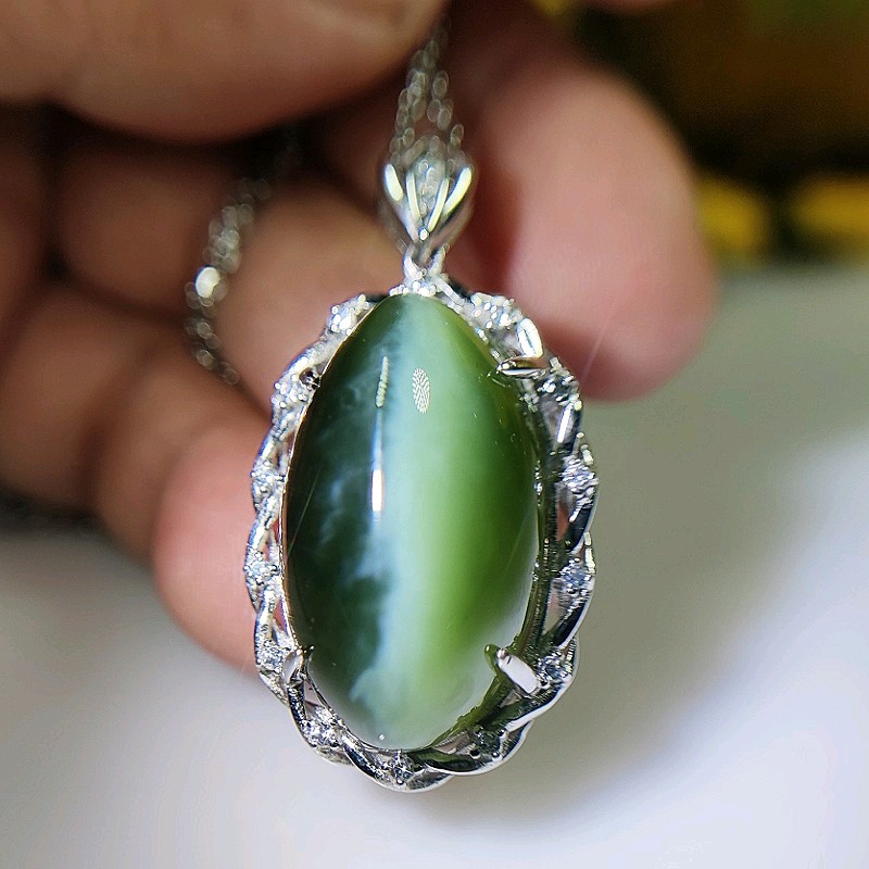 新款黑猫眼碧玉和田玉吊坠项链天然玉石俄罗斯老坑冰活猫男女通款